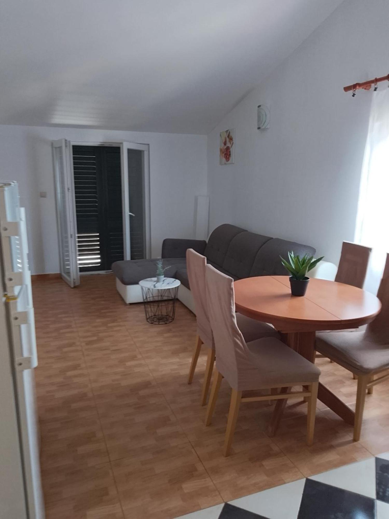Apartments Ivana Ловиште Экстерьер фото
